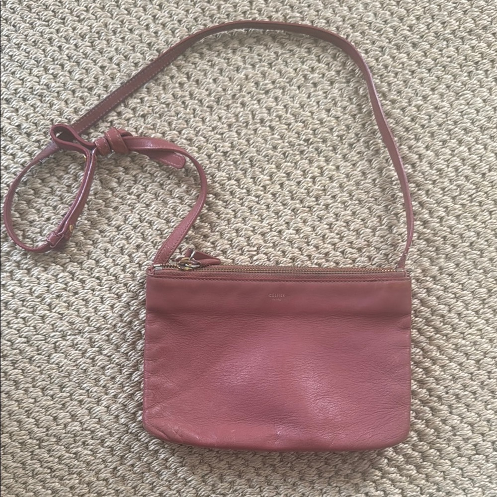 Chic Pink Leather Crossbody Bag